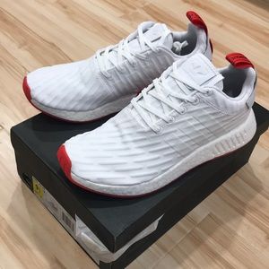 BRAND NEW ADIDAS ORIGINALS NMD R2 (SZ 9.5)